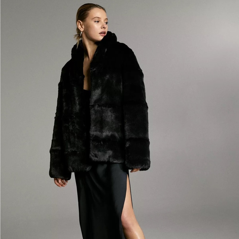 Aritzia Vandelay Faux Fur Jacket
